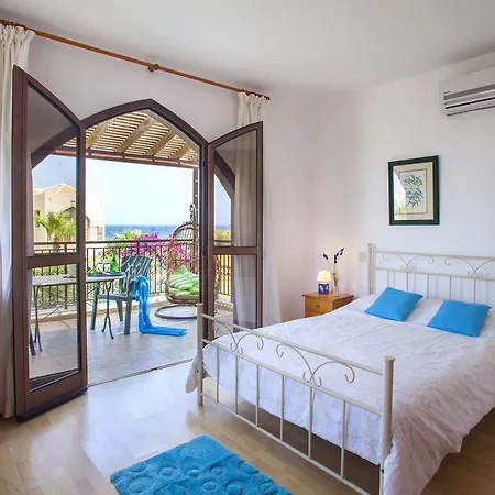Villa Euphoria